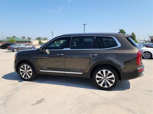 2020 Kia Telluride S