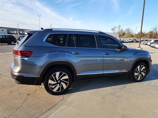 2024 Volkswagen Atlas 2.0T SEL