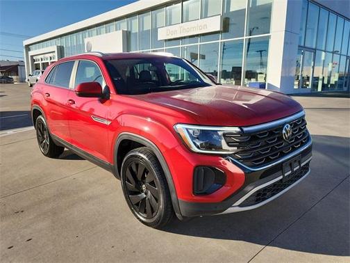 2024 Volkswagen Atlas Cross Sport 2.0T SE w/Technology