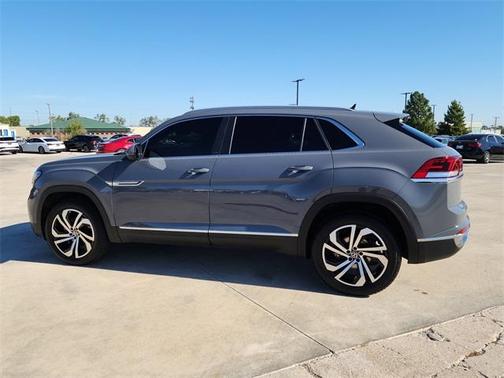2022 Volkswagen Atlas Cross Sport 2.0T SEL