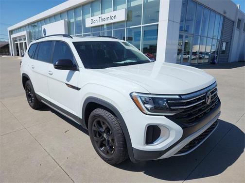 2025 Volkswagen Atlas 2.0T Peak Edition