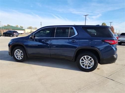 2023 Chevrolet Traverse LS