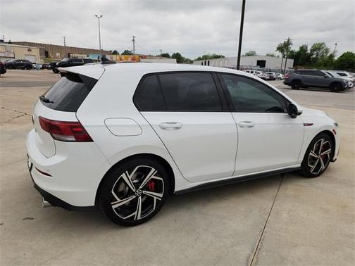 2024 Volkswagen Golf GTI 2.0T SE