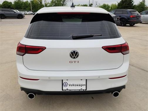 2024 Volkswagen Golf GTI 2.0T SE