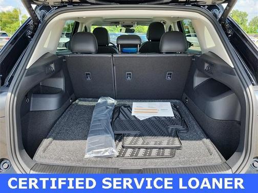 2025 Volkswagen Tiguan 2.0T SE