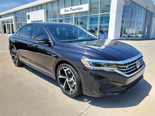 2021 Volkswagen Passat 2.0T R-Line