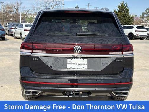 Deep Black Pearl Effect 2026 Volkswagen Atlas 2.0T SEL Premium R-Line