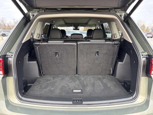 2025 Volkswagen Atlas 2.0T SEL