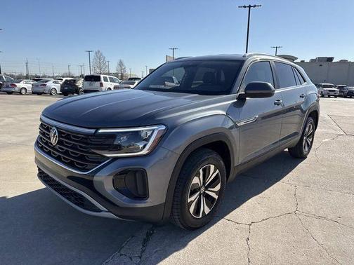 2025 Volkswagen Atlas Cross Sport 2.0T SE