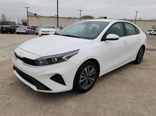 2022 Kia Forte LXS