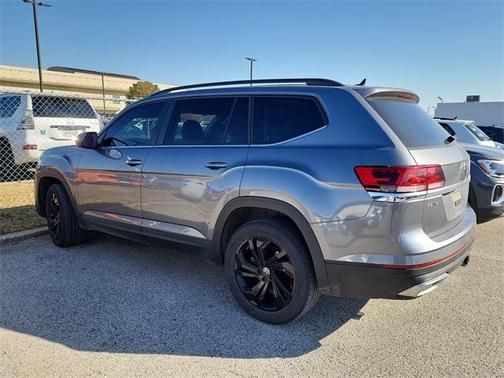 2023 Volkswagen Atlas 3.6L SE w/Technology