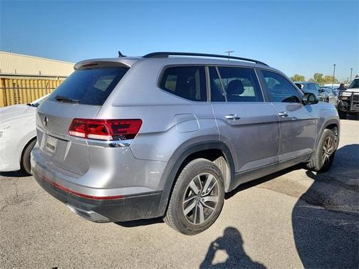 2024 Volkswagen Atlas 2.0T SE