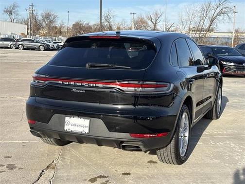 2019 Porsche Macan Base