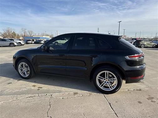 2019 Porsche Macan Base