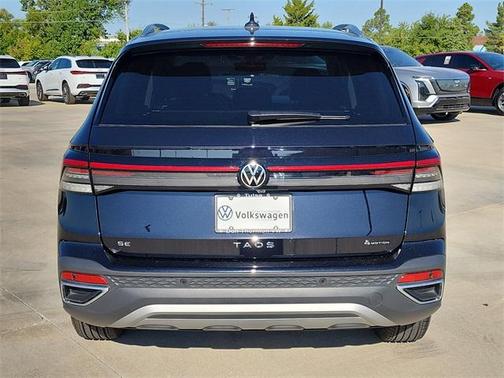 2025 Volkswagen Taos 1.5T SE