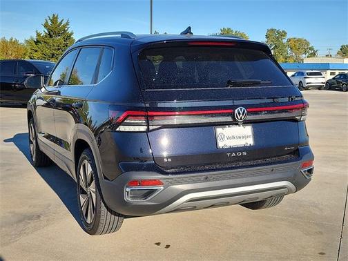 2025 Volkswagen Taos 1.5T SE