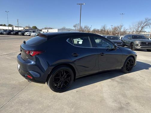 2024 Mazda Mazda3 FWD w/Preferred Package