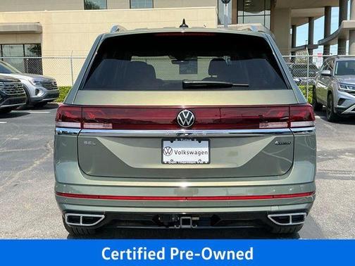 Avocado Green Pearl 2025 Volkswagen Atlas 2.0T SEL Premium R-Line