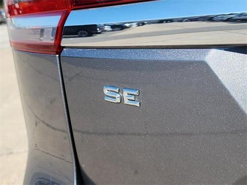 2018 Volkswagen Atlas 3.6L SE w/Technology