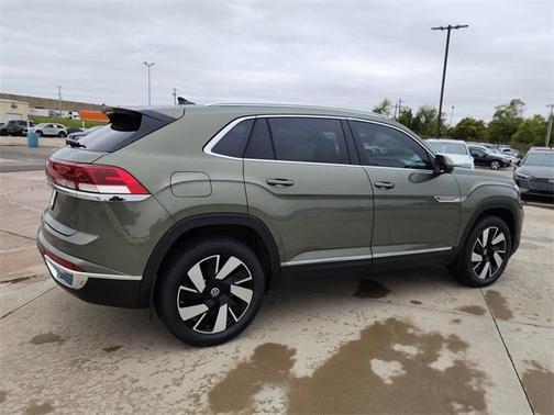 2026 Volkswagen Atlas Cross Sport 2.0T SEL