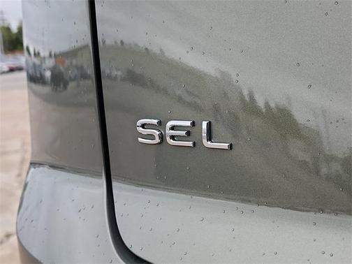 2026 Volkswagen Atlas Cross Sport 2.0T SEL