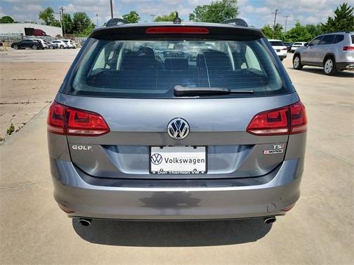 2017 Volkswagen Golf SportWagen TSI S
