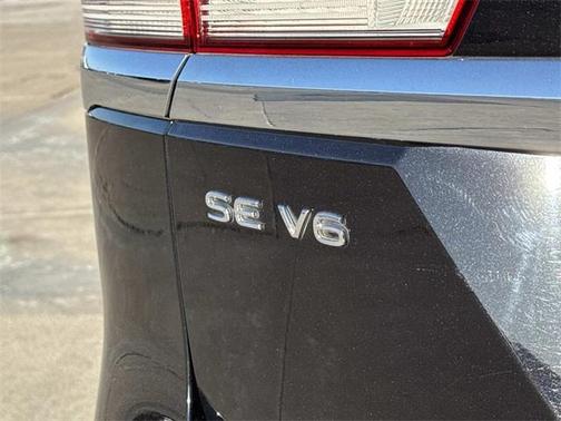 2021 Volkswagen Atlas 3.6 V6 SE w/ Technology R-Line