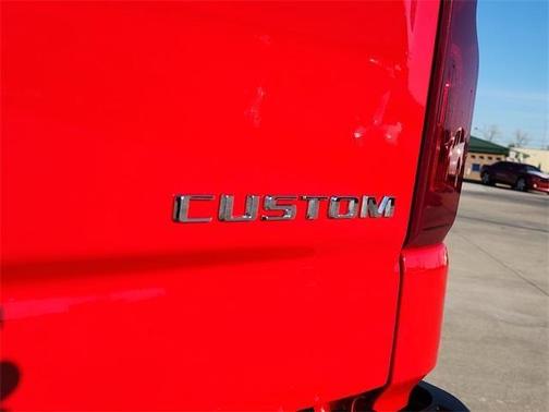 2022 Chevrolet Silverado 1500 Limited Custom Trail Boss