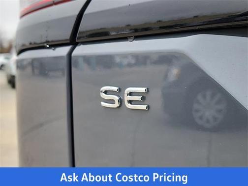 Pure Gray 2026 Volkswagen Atlas 2.0T Peak Edition