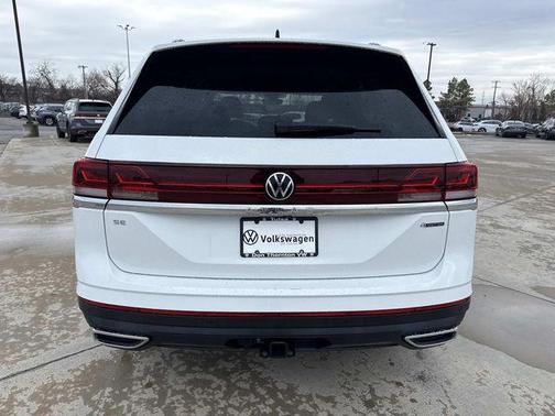 2025 Volkswagen Atlas 2.0T SE