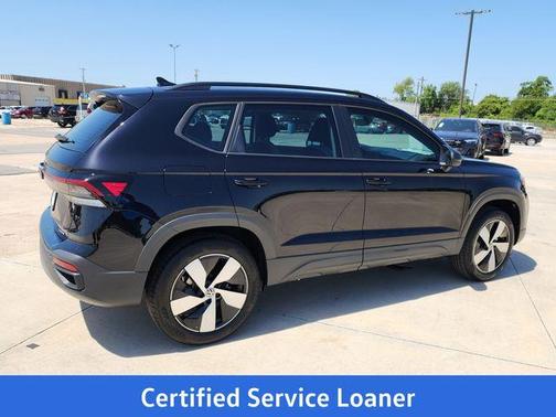 Deep Black Pearl Effect 2025 Volkswagen Taos 1.5T S