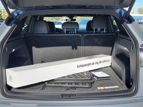 2026 Volkswagen Atlas Cross Sport 2.0T SE