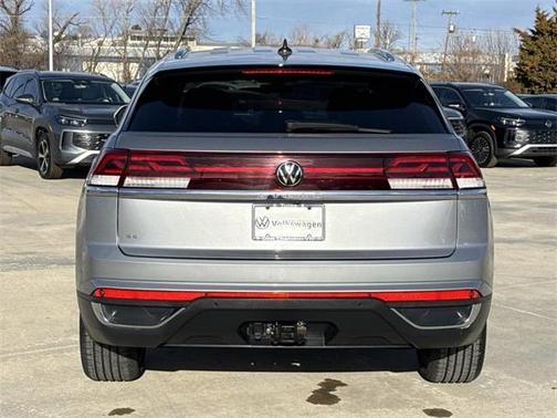2024 Volkswagen Atlas Cross Sport 2.0T SE w/Technology
