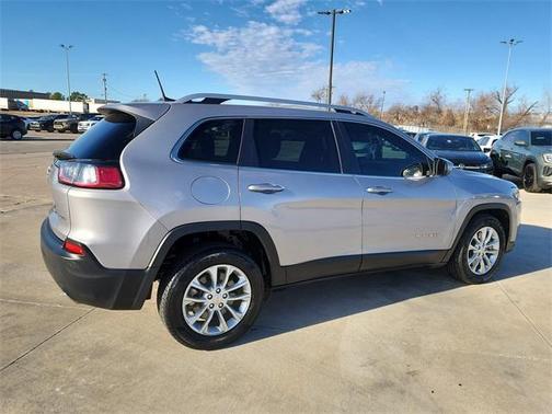 2019 Jeep Cherokee Latitude