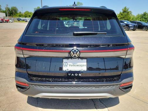 2025 Volkswagen Taos 1.5T S