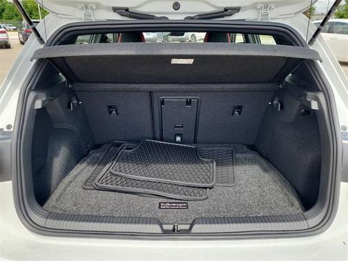 2023 Volkswagen Golf GTI 2.0T 40th Anniversary Edition