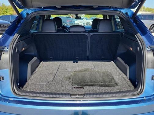 2020 Volkswagen Atlas Cross Sport 3.6L V6 SE w/Technology