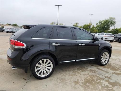 2014 Lincoln MKX Base