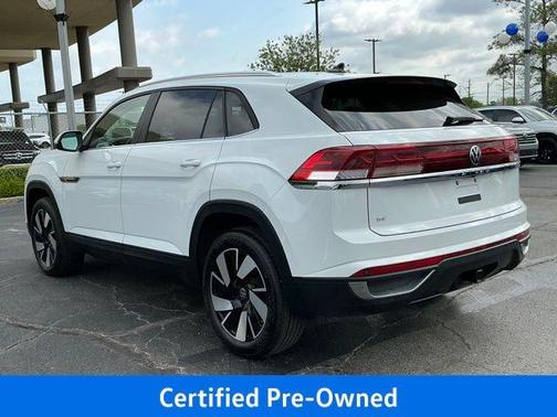 Pure White 2025 Volkswagen Atlas Cross Sport 2.0T SE w/Technology
