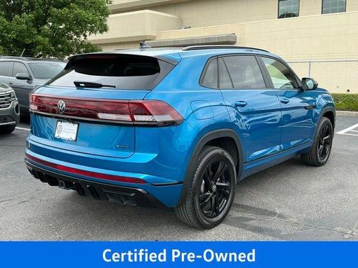 Kingfisher Blue 2025 Volkswagen Atlas Cross Sport 2.0T SEL R-Line Black