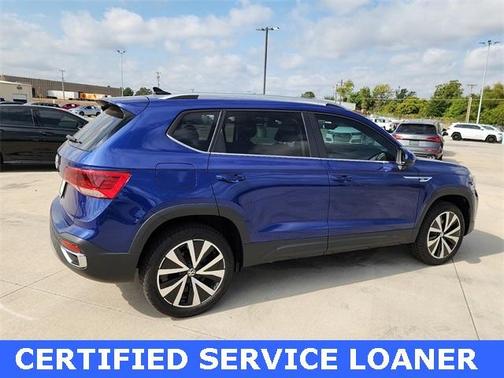 2024 Volkswagen Taos 1.5T SE