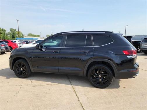 2023 Volkswagen Atlas 3.6L SE w/Technology