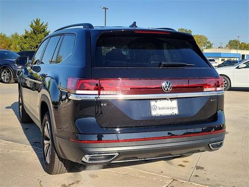 2026 Volkswagen Atlas 2.0T SE