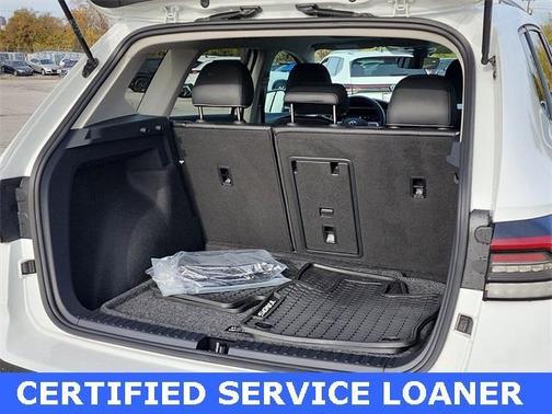 2025 Volkswagen Taos 1.5T SEL