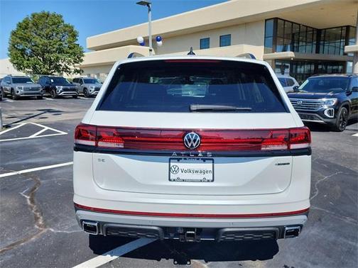 2026 Volkswagen Atlas 2.0T Peak Edition