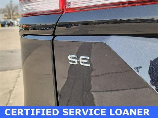 2025 Volkswagen Atlas 2.0T Peak Edition