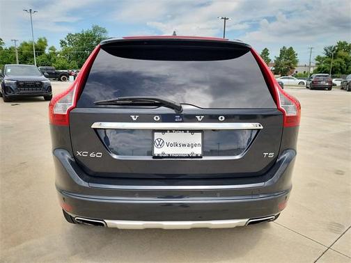 2015 Volvo XC60 T5 Premier