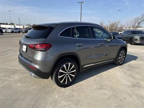 2021 Mercedes-Benz GLA 250 Base 4MATIC