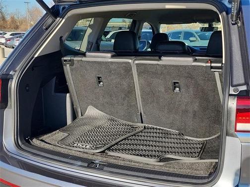 2023 Volkswagen Atlas 3.6L SE w/Technology