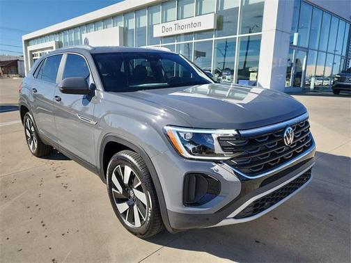 2026 Volkswagen Atlas Cross Sport 2.0T SE w/Technology